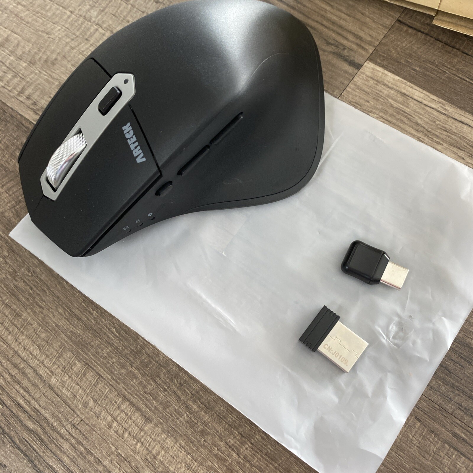 Arteck Multi-device Wireless Bluetooth Mouse with Nano USB-A USB-C Receiver/az