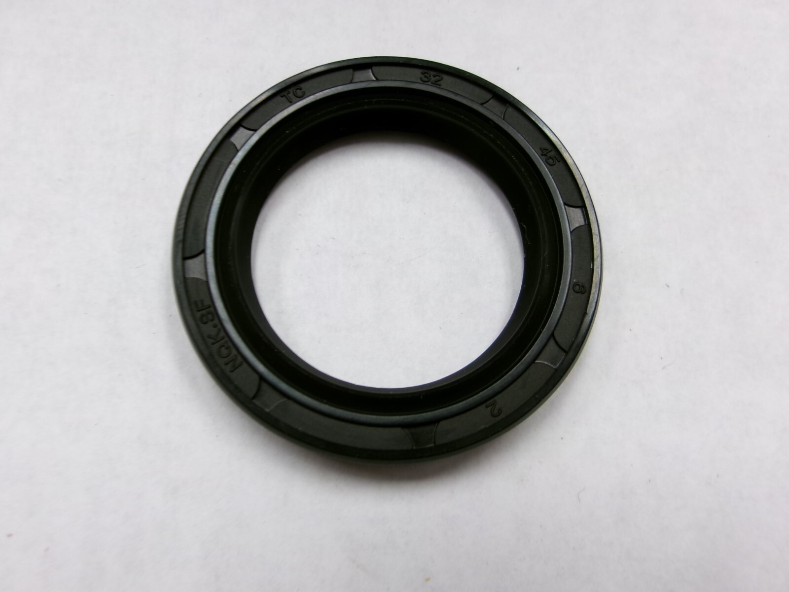 NEW TC 32X45X6 DOUBLE LIPS METRIC OIL / DUST SEAL 32mm X 45mm X 6mm