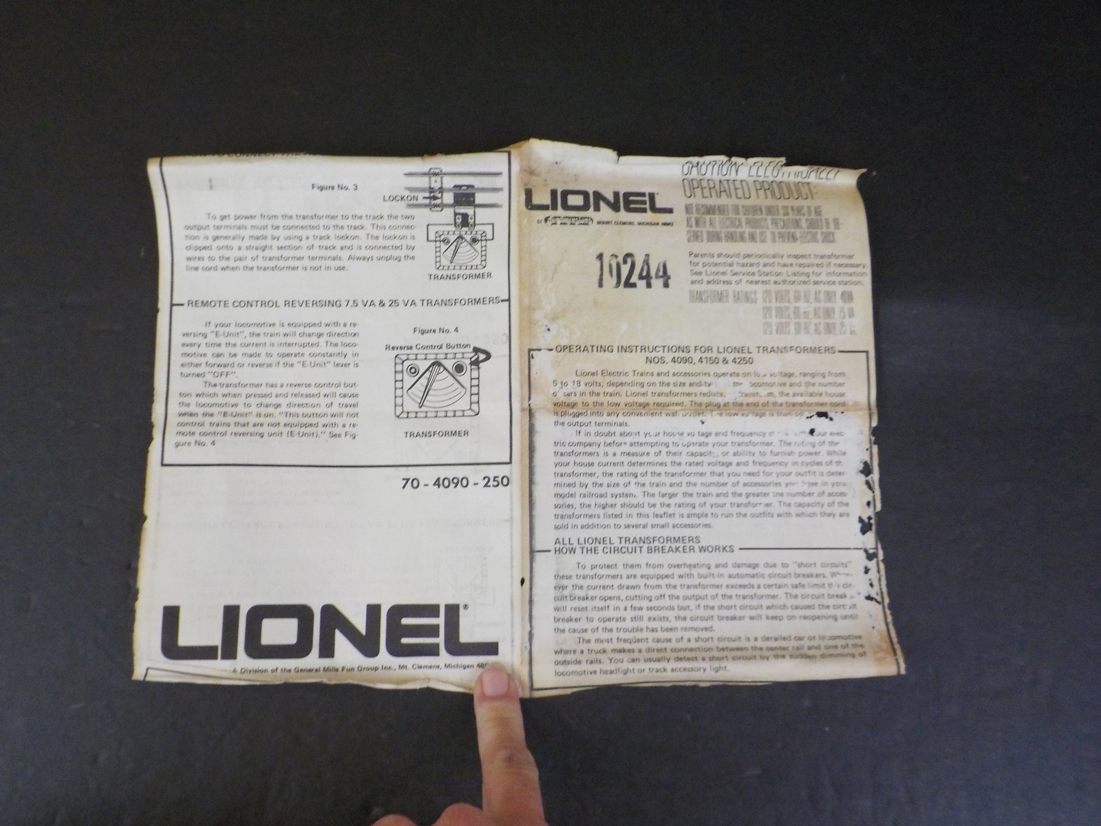 Lionel Trainmaster Transformer with instructions BOX ONLY 10244
