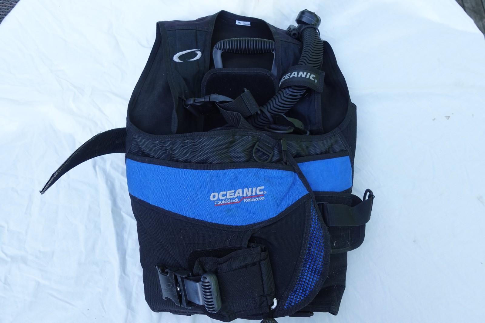 Oceanic BCD Size M/L  Medium-Large