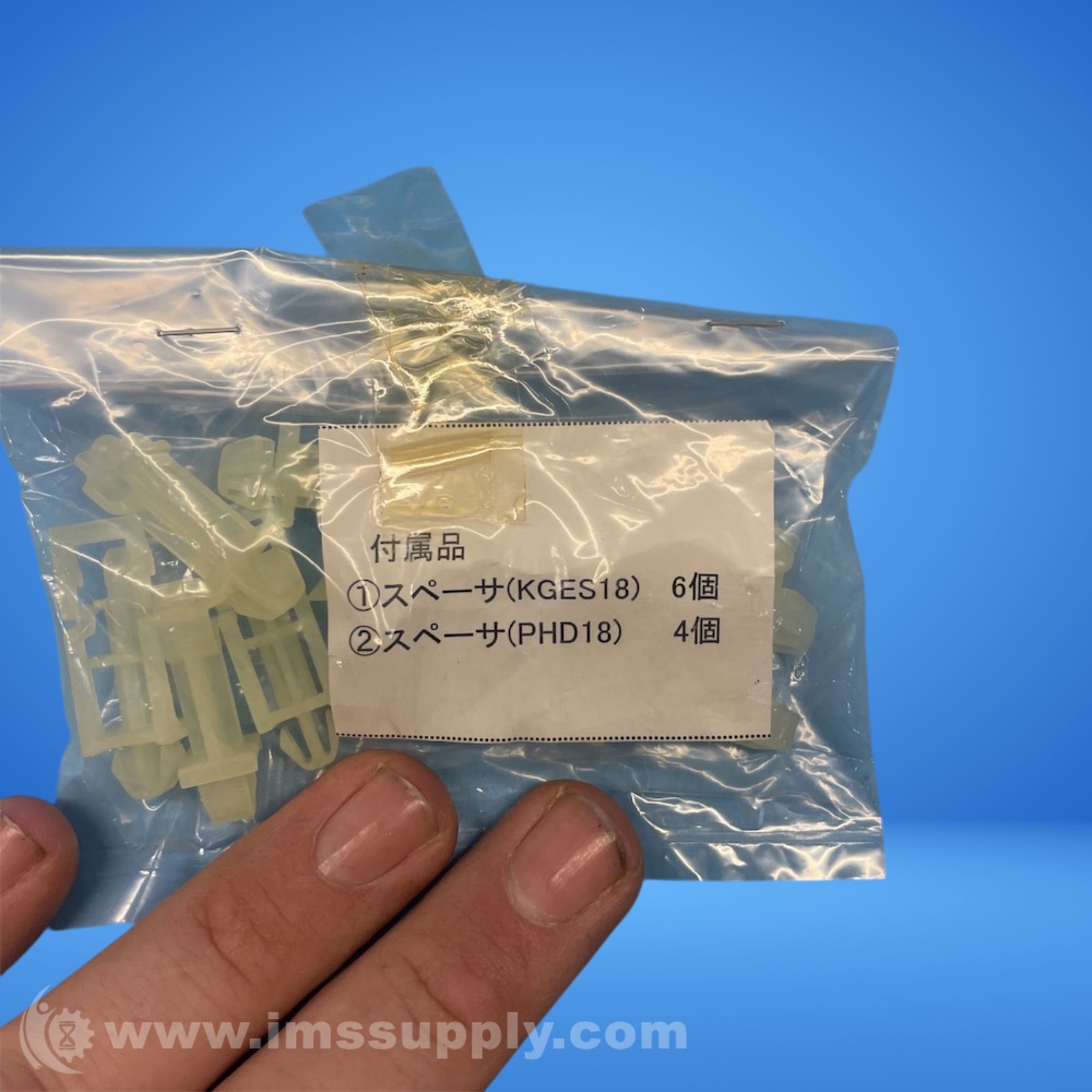 White Plastic Connector Kit FNFP