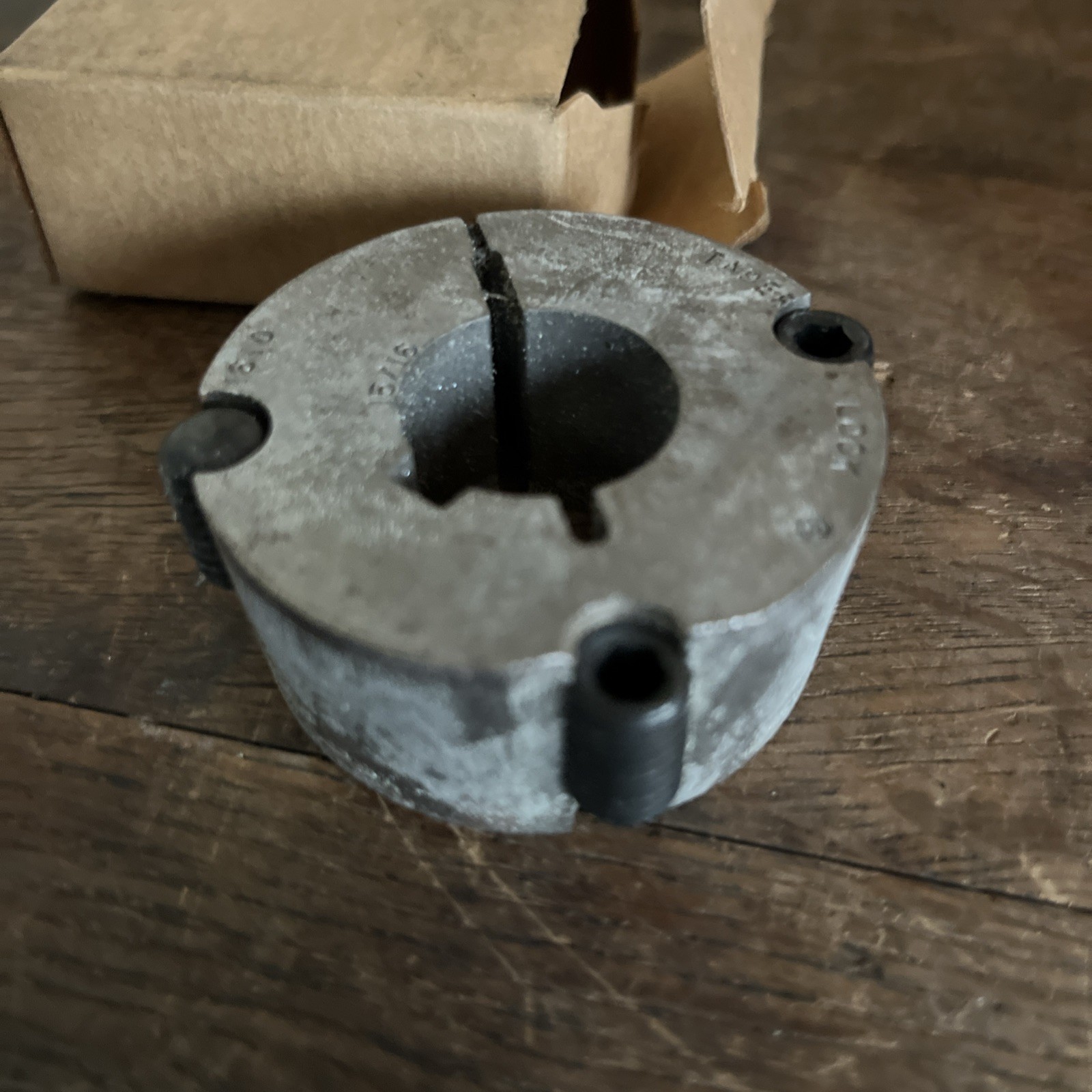 NOS DODGE 1610 15/16 117083 Taper Lock Bushing