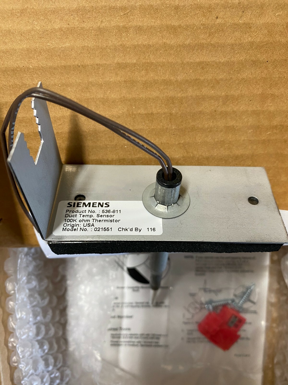 SIEMENS TEC 1P 536-811 Duct Temperature Sensor 100k ohm Thermistor