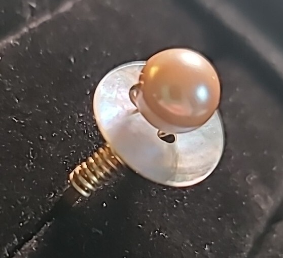 NEW Handmade Wire Wrapped Ring Goldtone Pink Colored Beaded Size 8