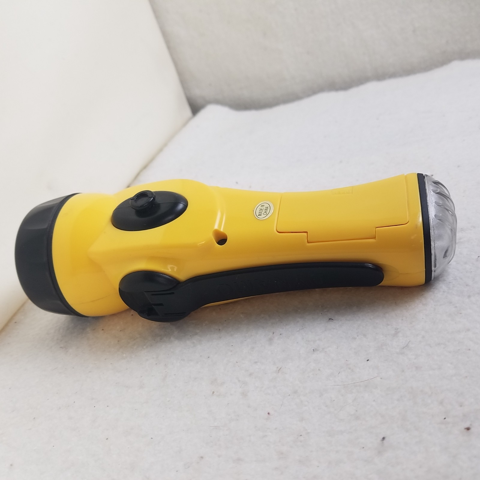 Flashllight Emergency Multifunctional Crank charge Radio Flashing Dynamo