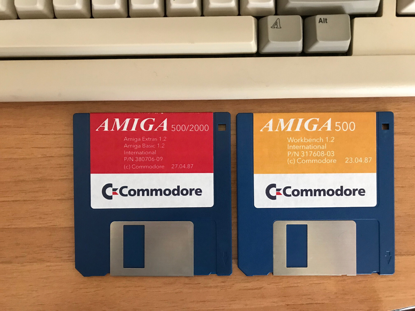 Workbench Version 1.2 Amiga, 2 Floppy Disk 3.5