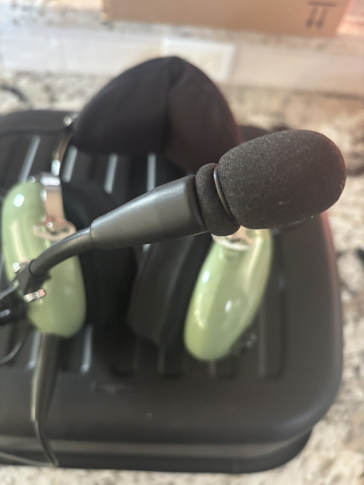 David Clark H10-60 Aviation Headset w/ Built in Mic (40128G-01) Green
