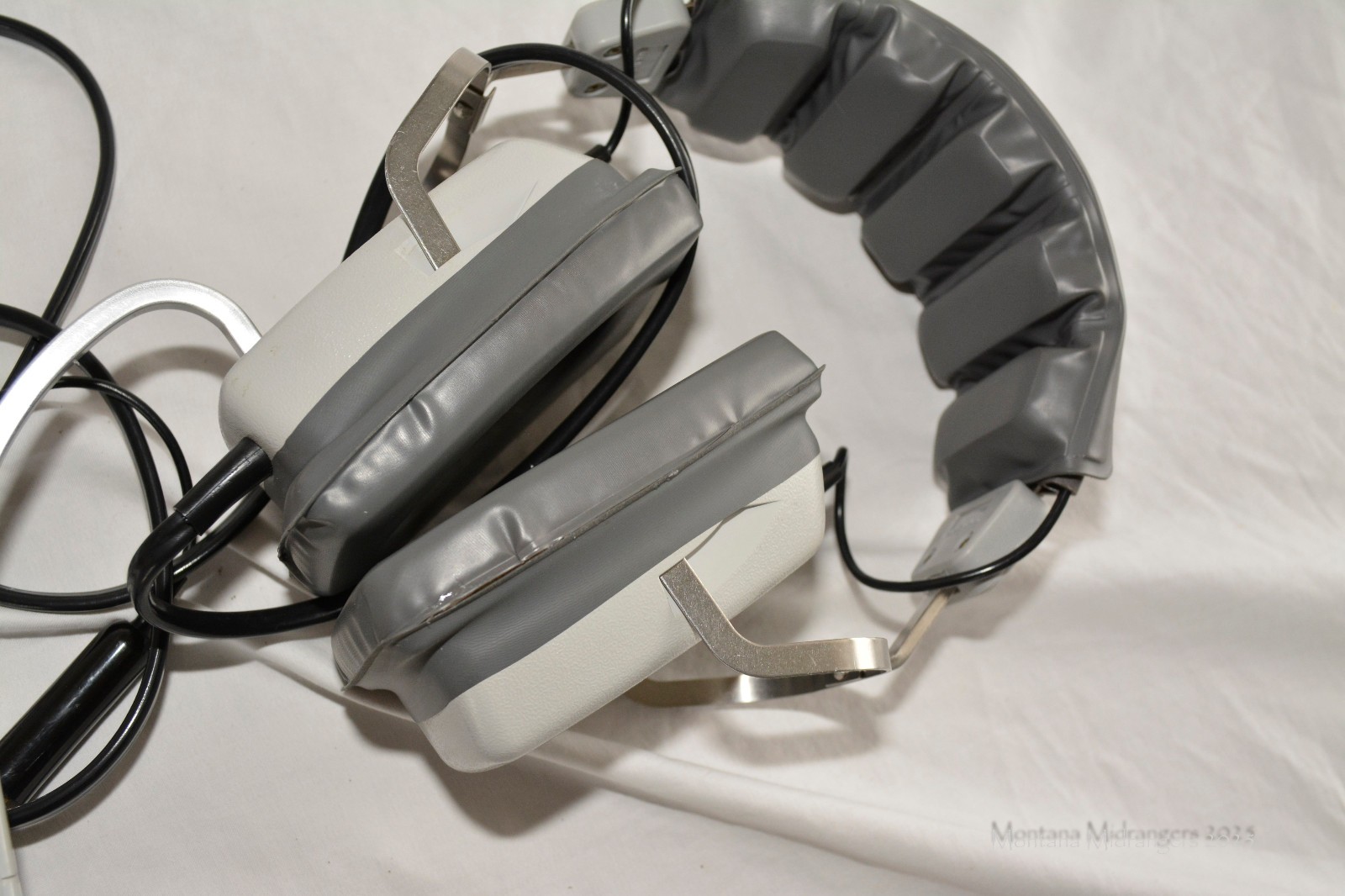 Telex E-951 Aviation Headsets Pair Dual Plug With Original Boxes And Paperwork