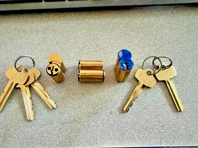 LOCKSMITH LOCKSPORT 3 EACH SFIC TEMP CORES W/ 3 OP AND 2 CONTROL "A" KWY 6 PIN