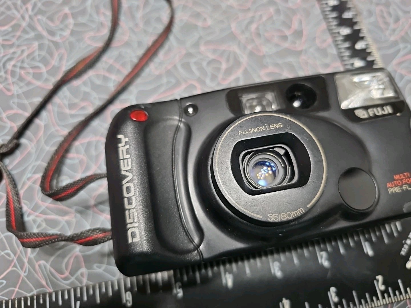 Fuji Discovery 400 Tele Plus 35mm Point & Shoot Camera Untested