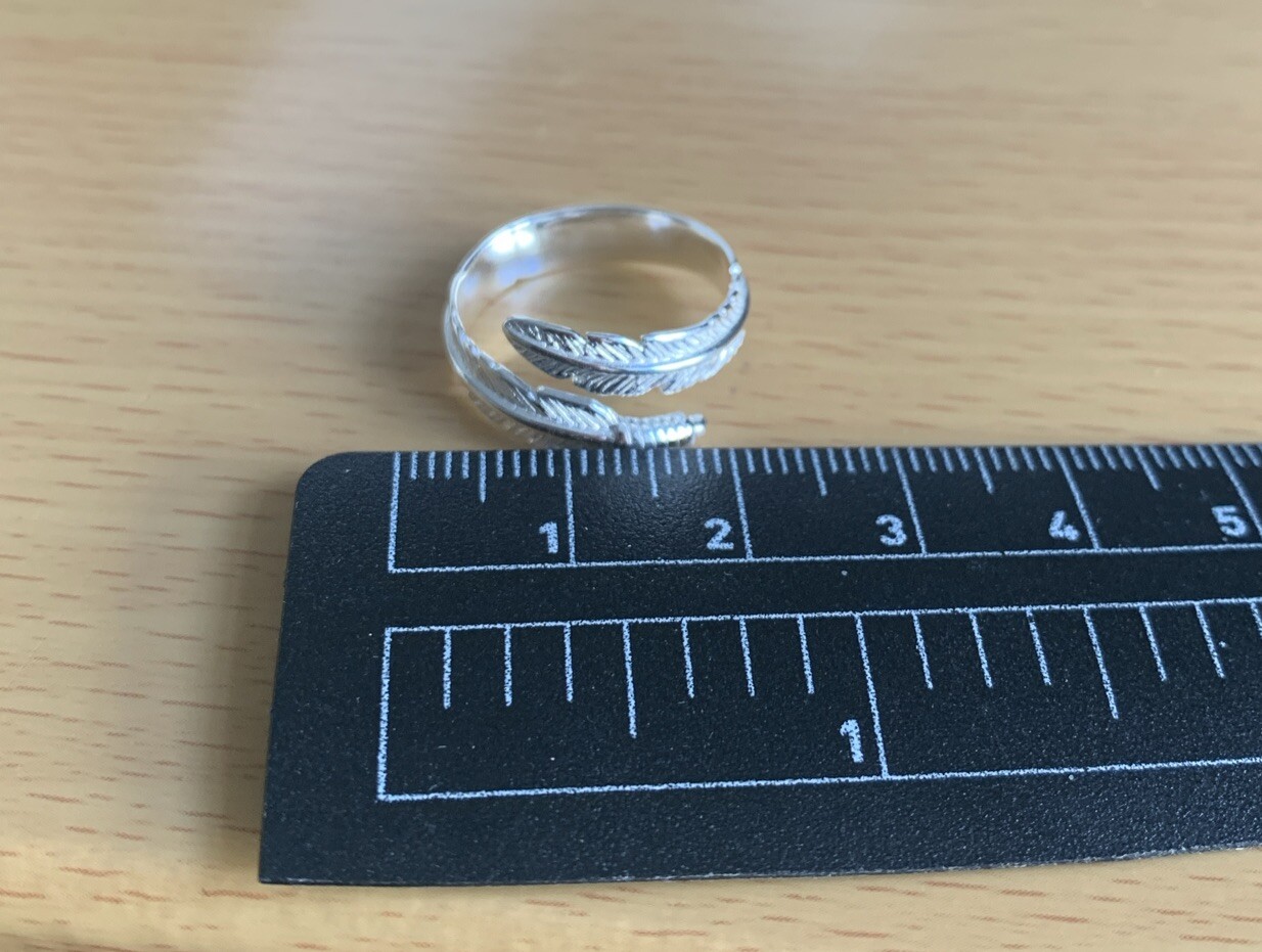 925 Silver Feather Design Band Ring Size N / / Fab Condition