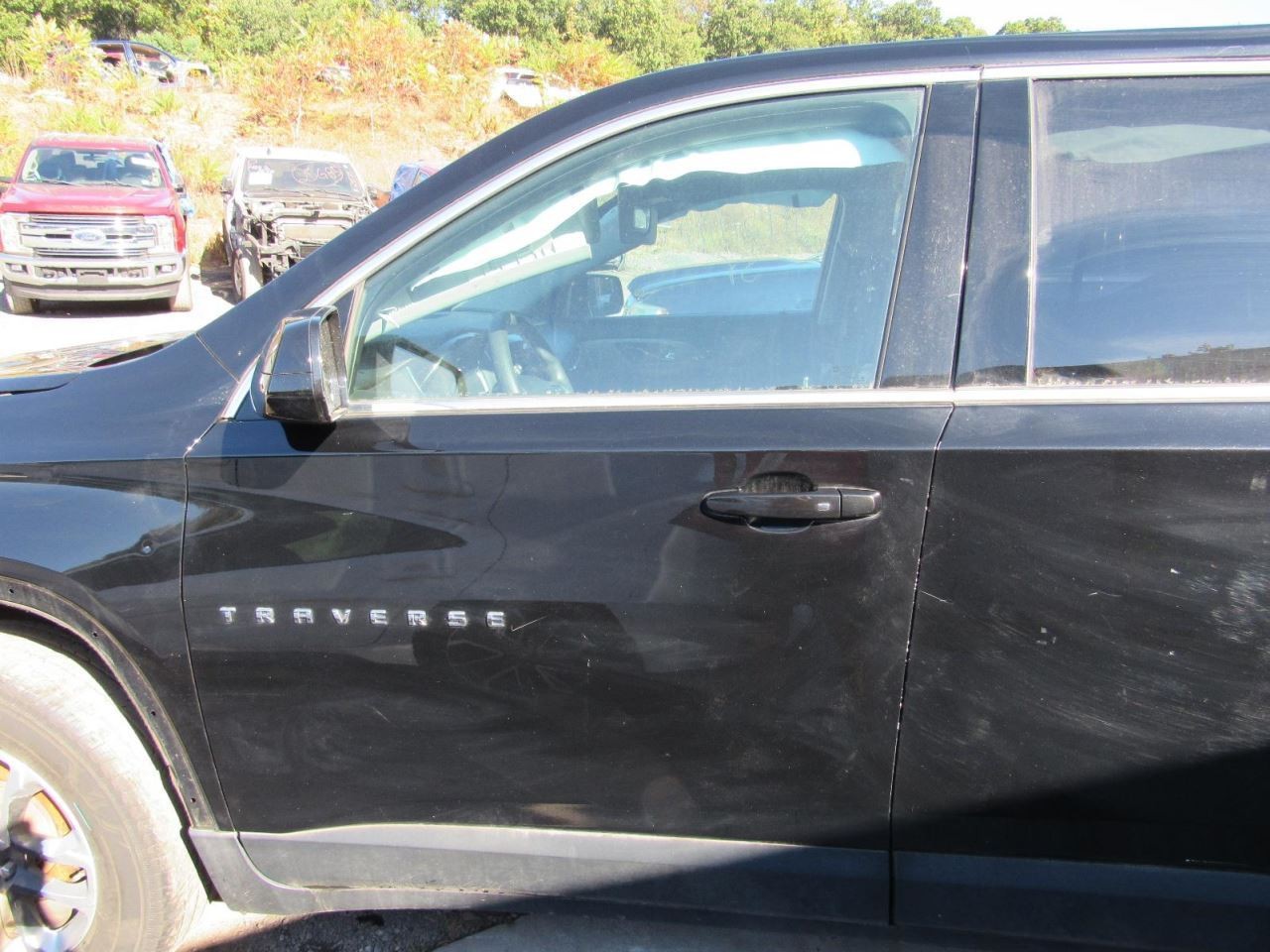 TRAVERSE 2019 Glove Box 1076809