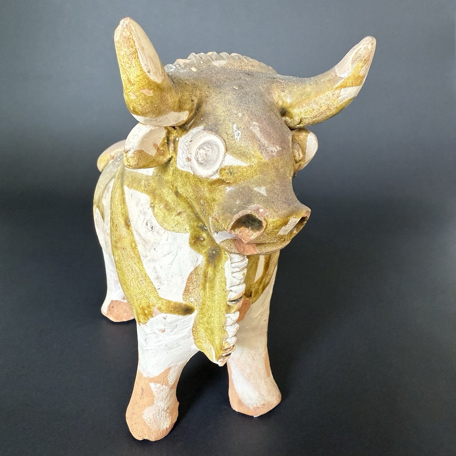 Folk Art Torito de Pucara Peruvian Pottery Bull Figurine Damaged! 6"x5.5"