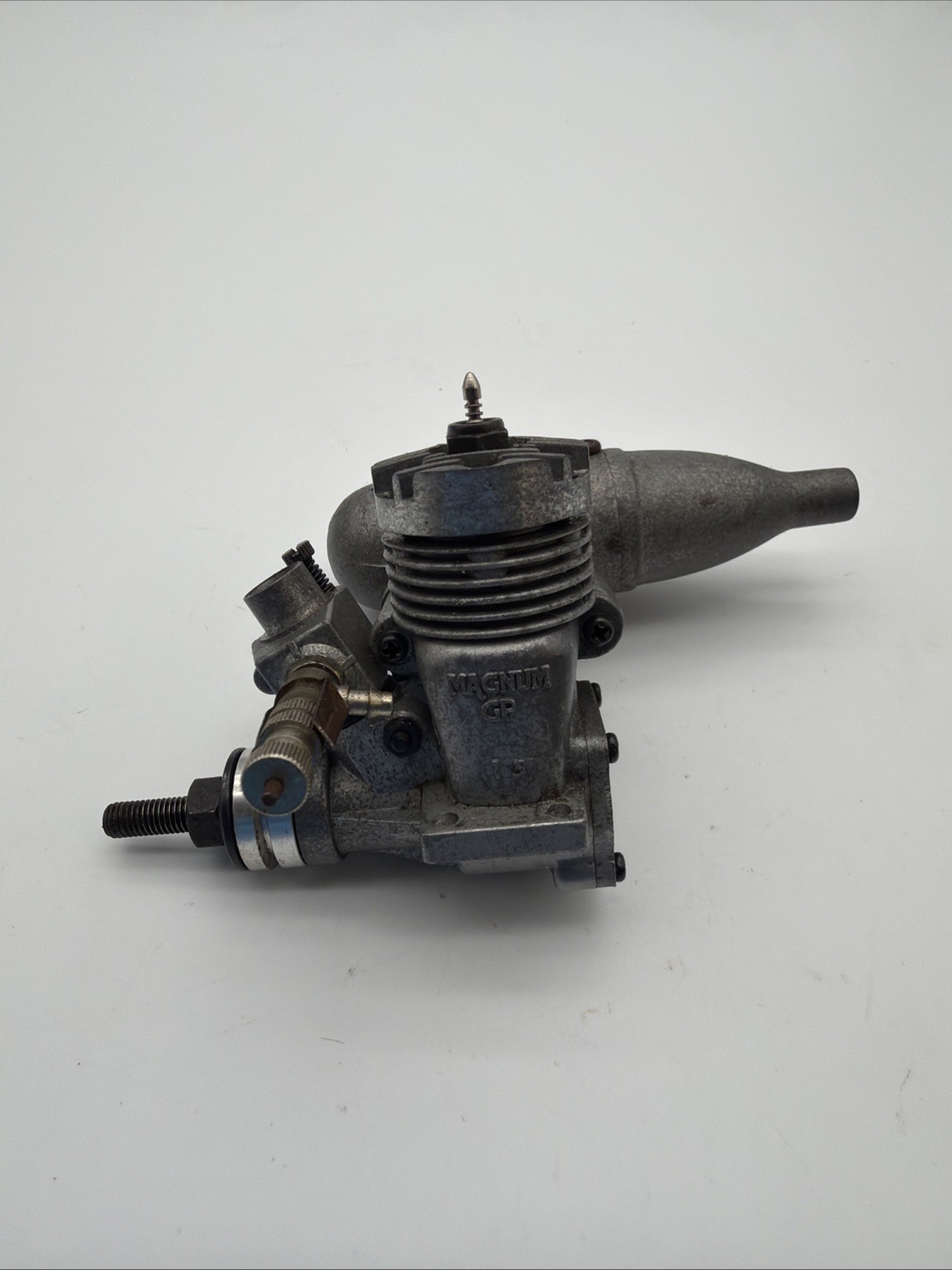 New Magnum GP 15 RC airplane Engine M16