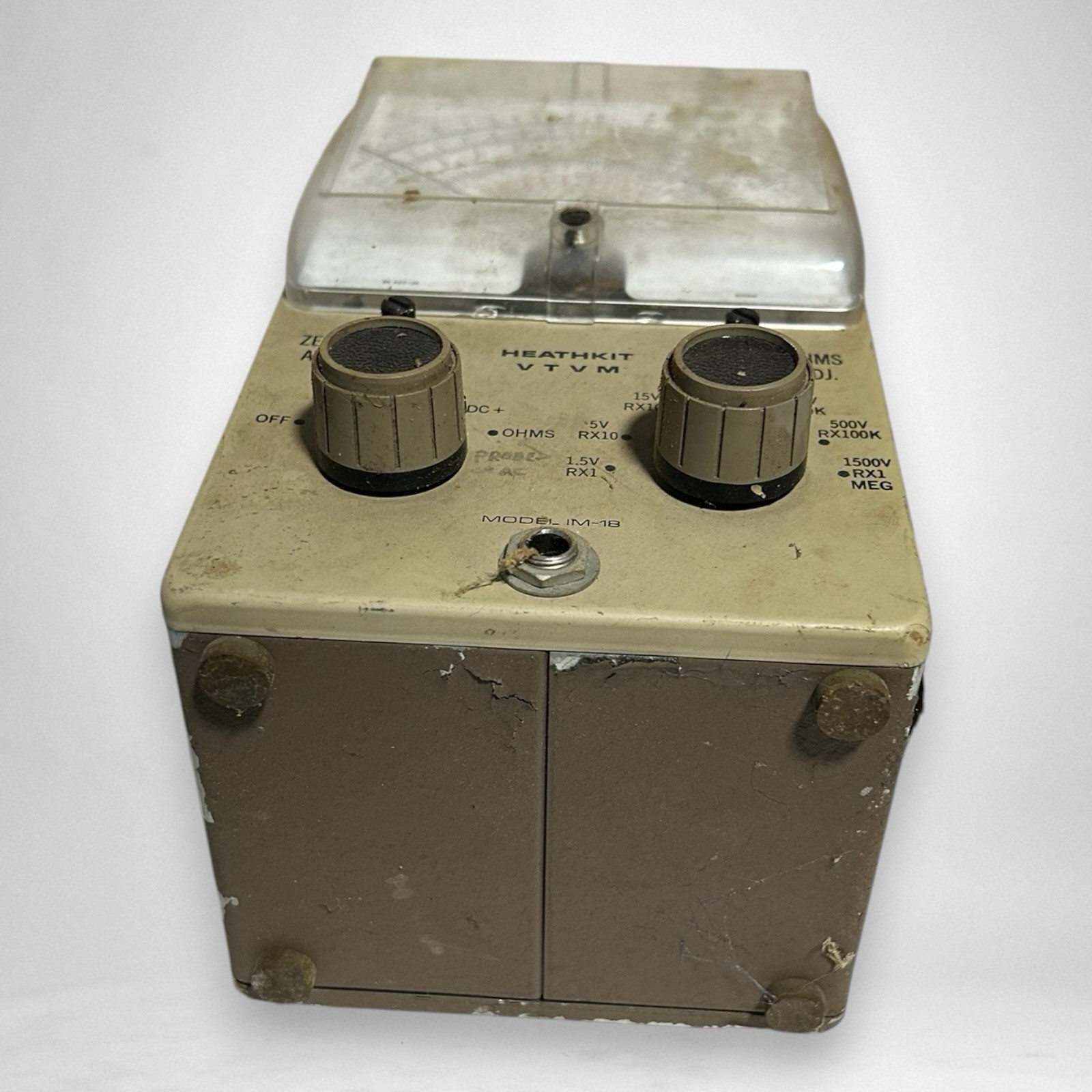 Heathkit IM-18 VTVM Vacuum Tube Voltmeter - Powers On