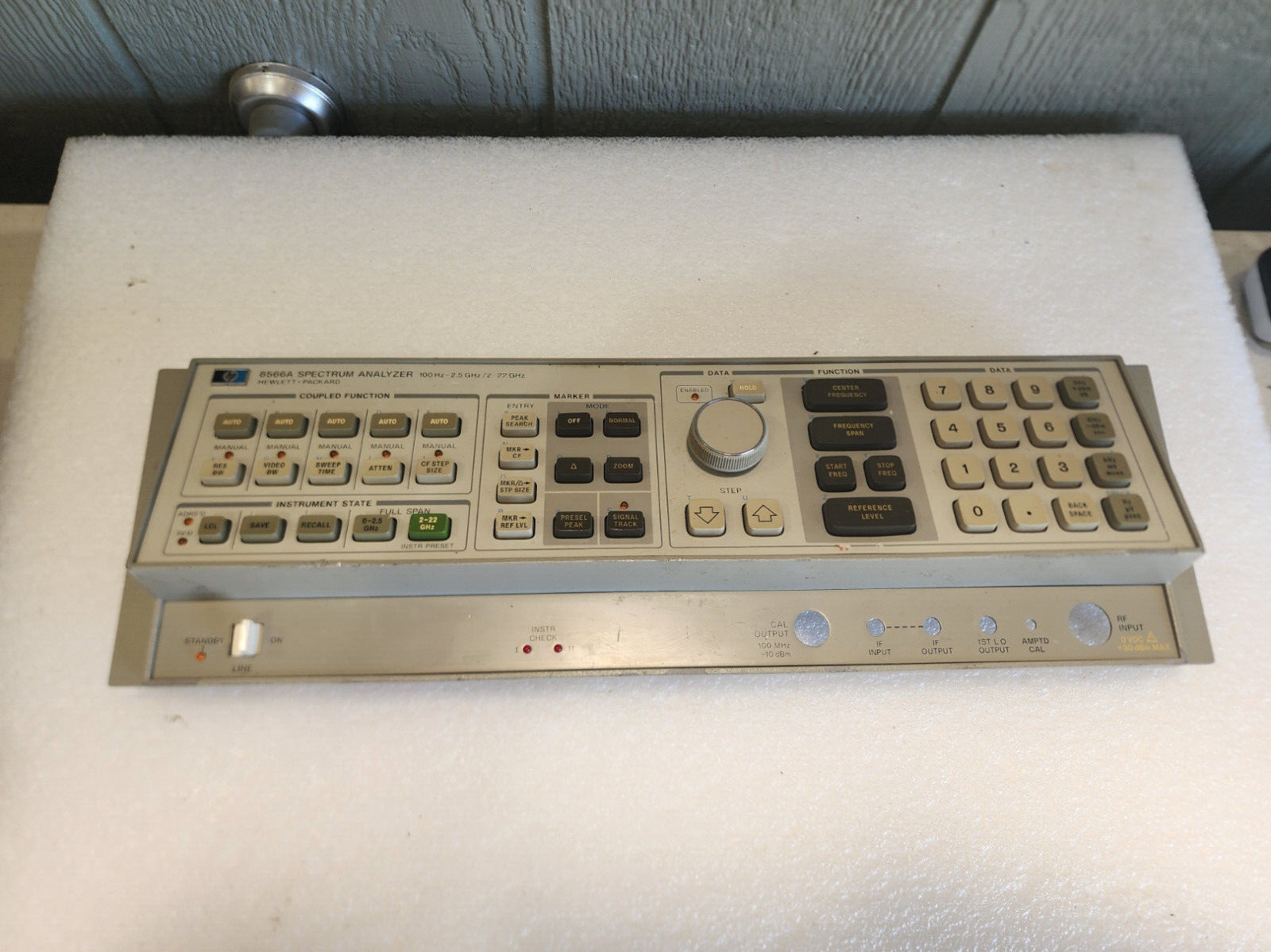 HP/Agilent 8566A Spectrum Analyzer Front Panel Unit #3