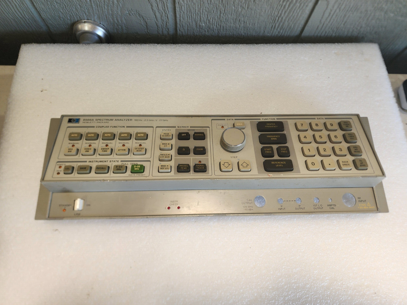 HP/Agilent 8566A Spectrum Analyzer Front Panel Unit #3