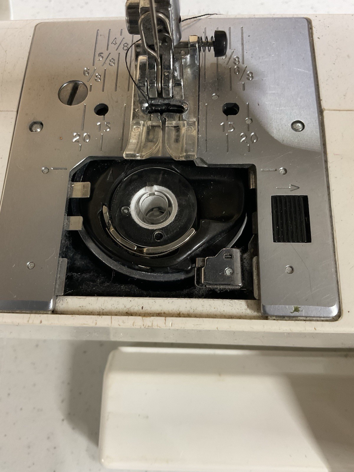 Janome 3022 computerized sewing machine No Pedal
