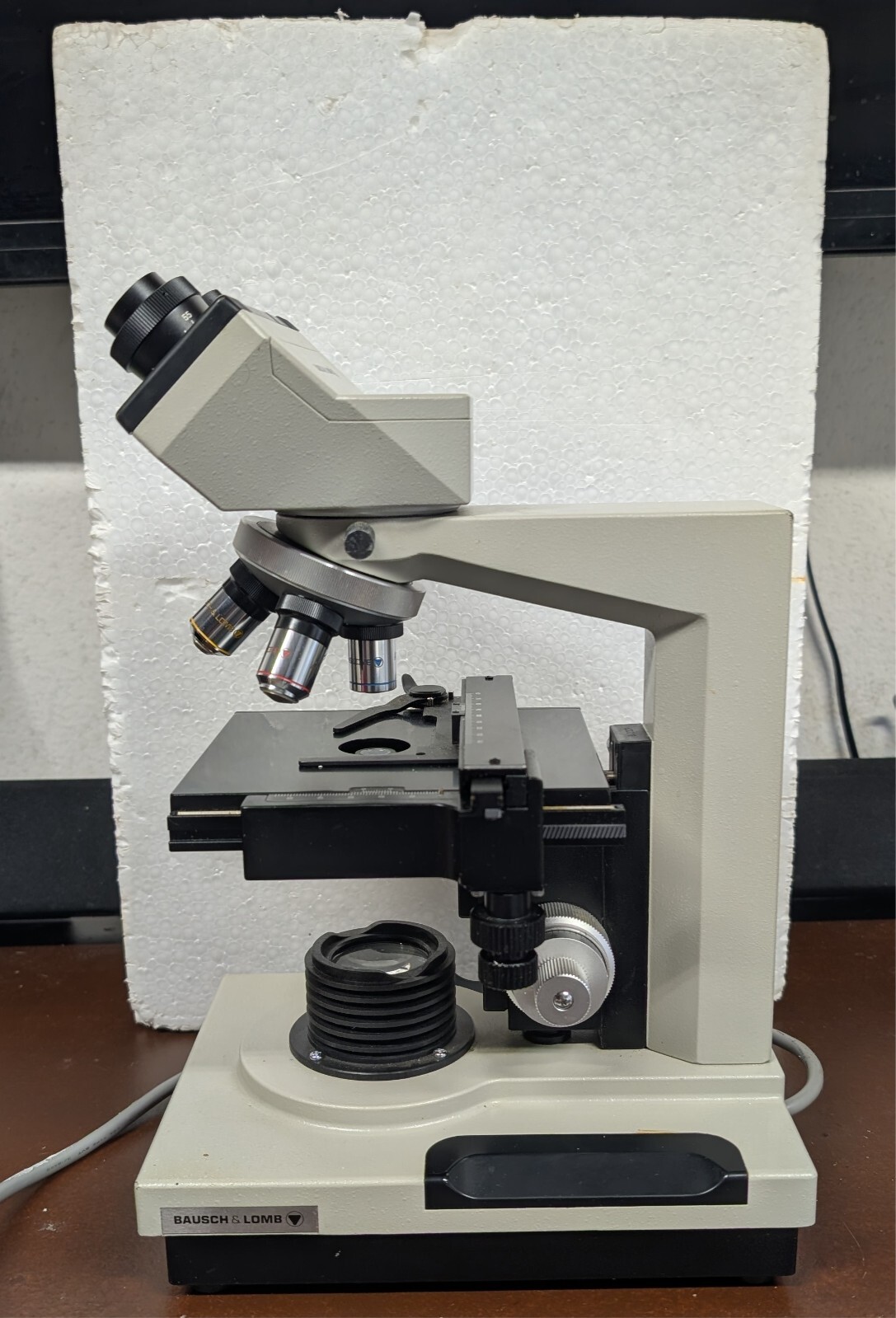 bausch and lomb 31 - 74 - 24 microscope vintage