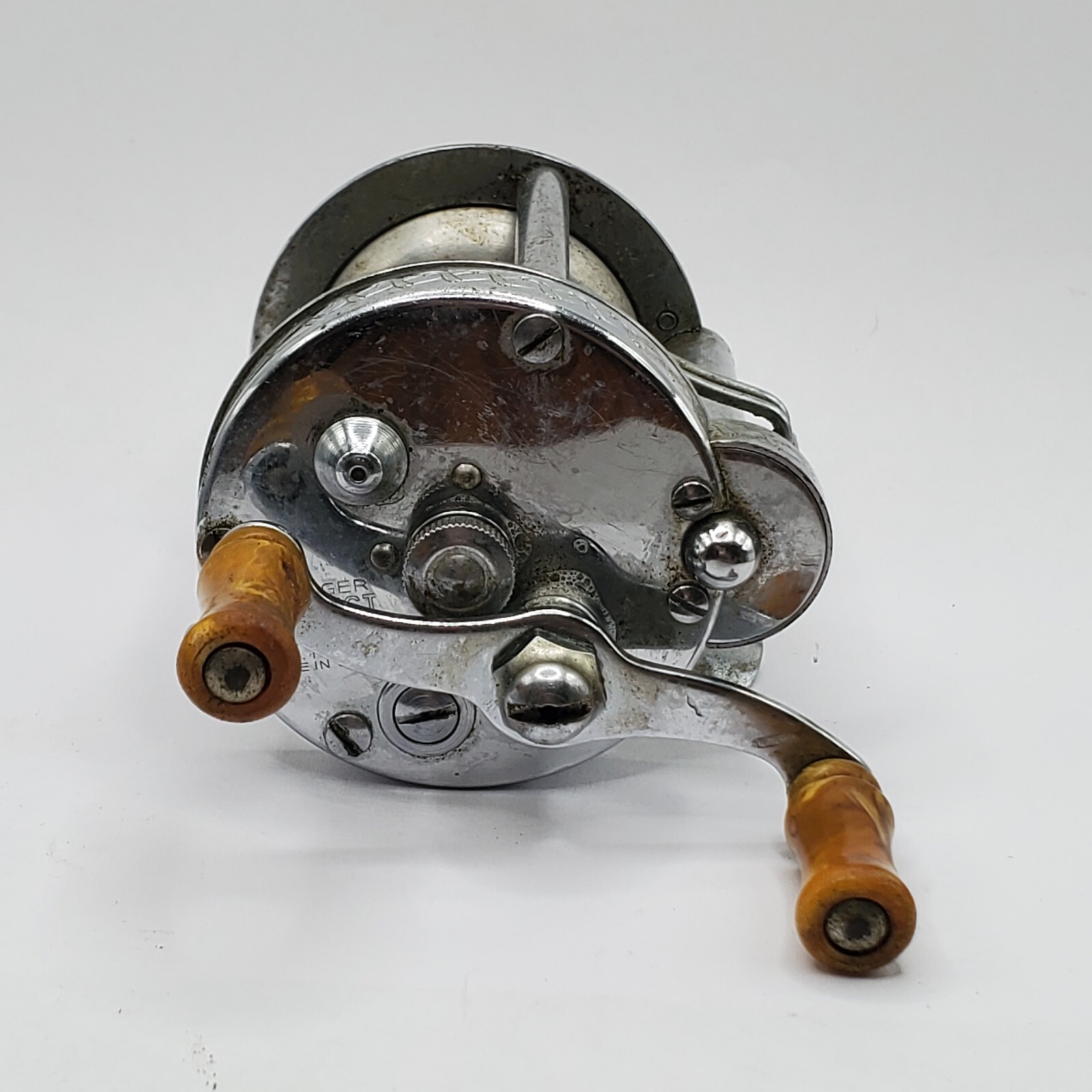 VINTAGE PFLUEGER SKILKAST AKRON NO. 1953 CHROME FISHING CASTING REEL COLLECTIBLE