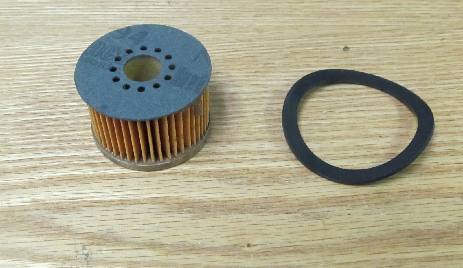 1955 1956 1957 58-64 CHEVY FUEL FILTER ELEMENT for Glass bowl