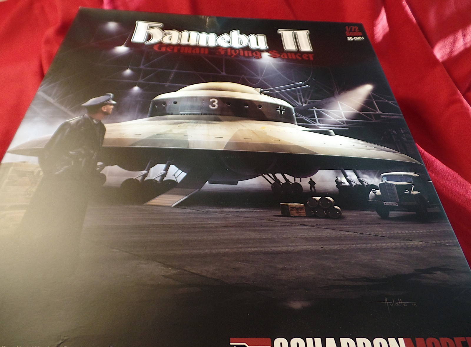 Squadron Models 1/72 Haunebu II SQM0001 German Flying Saucer Orig. Edition