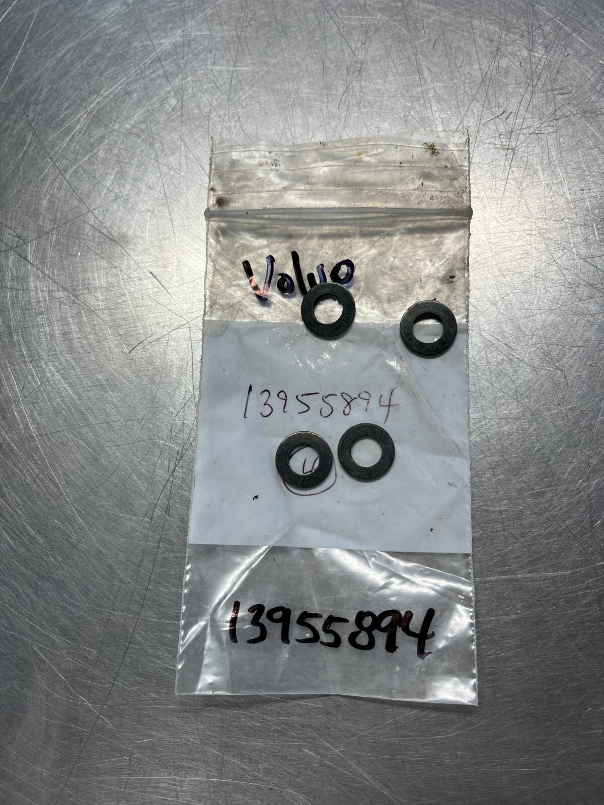 13955894  GENUINE  Volvo  WASHER  QTY of 6 Washers VOE13955894    Ingersoll Rand