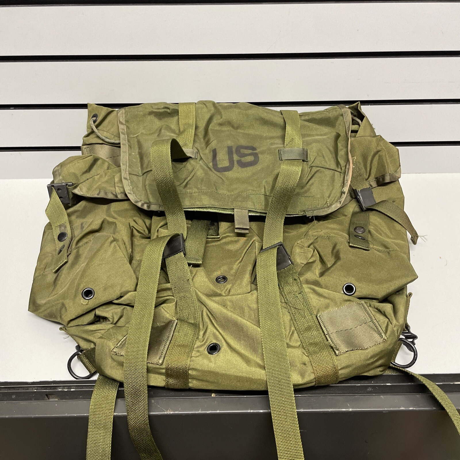 NEW Medium LC-1 ALICE FIELD PACK USGI OD GREEN NYLON (NO FRAME OR STRAPS)