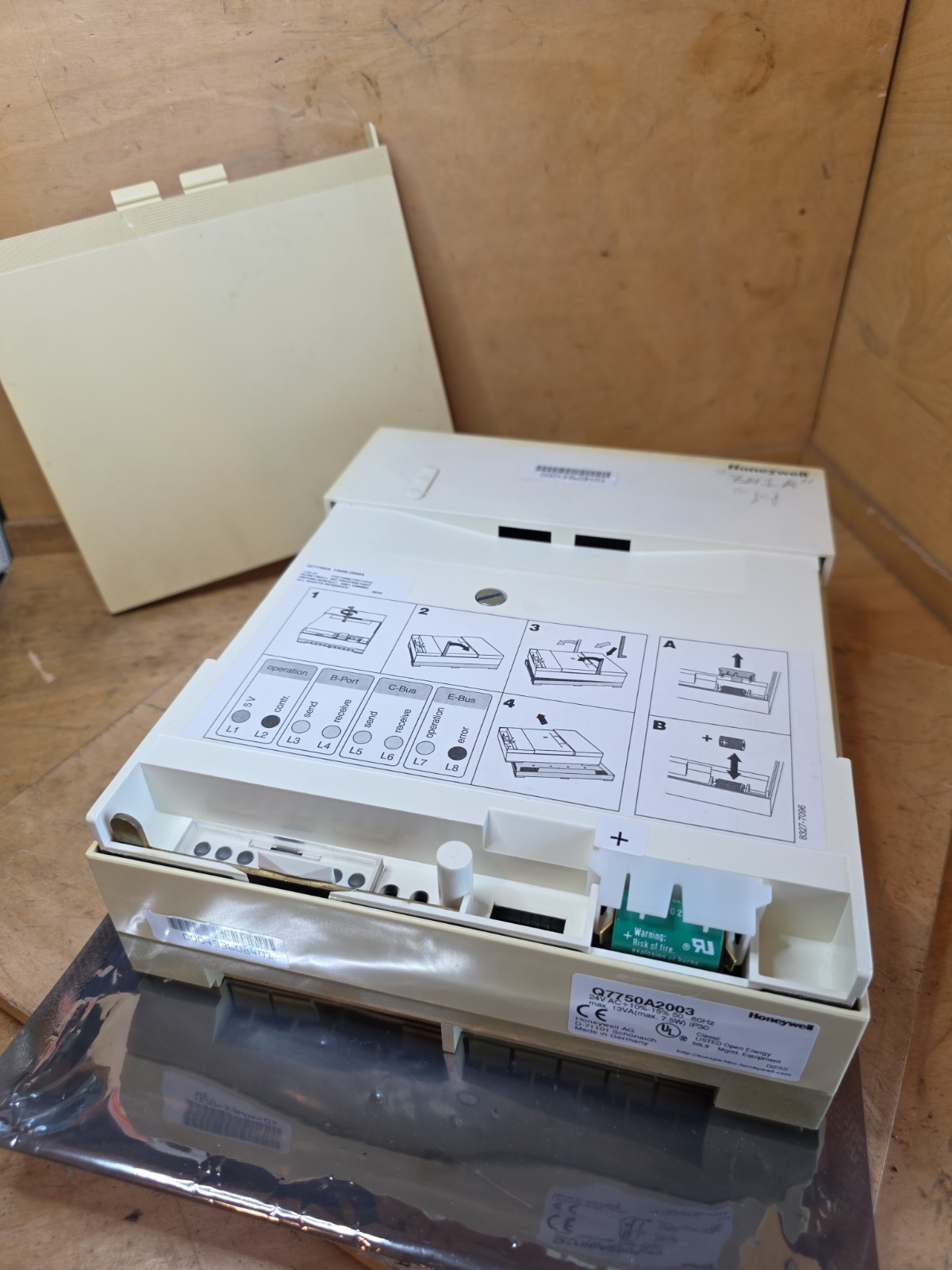 Honeywell Q7750A2003