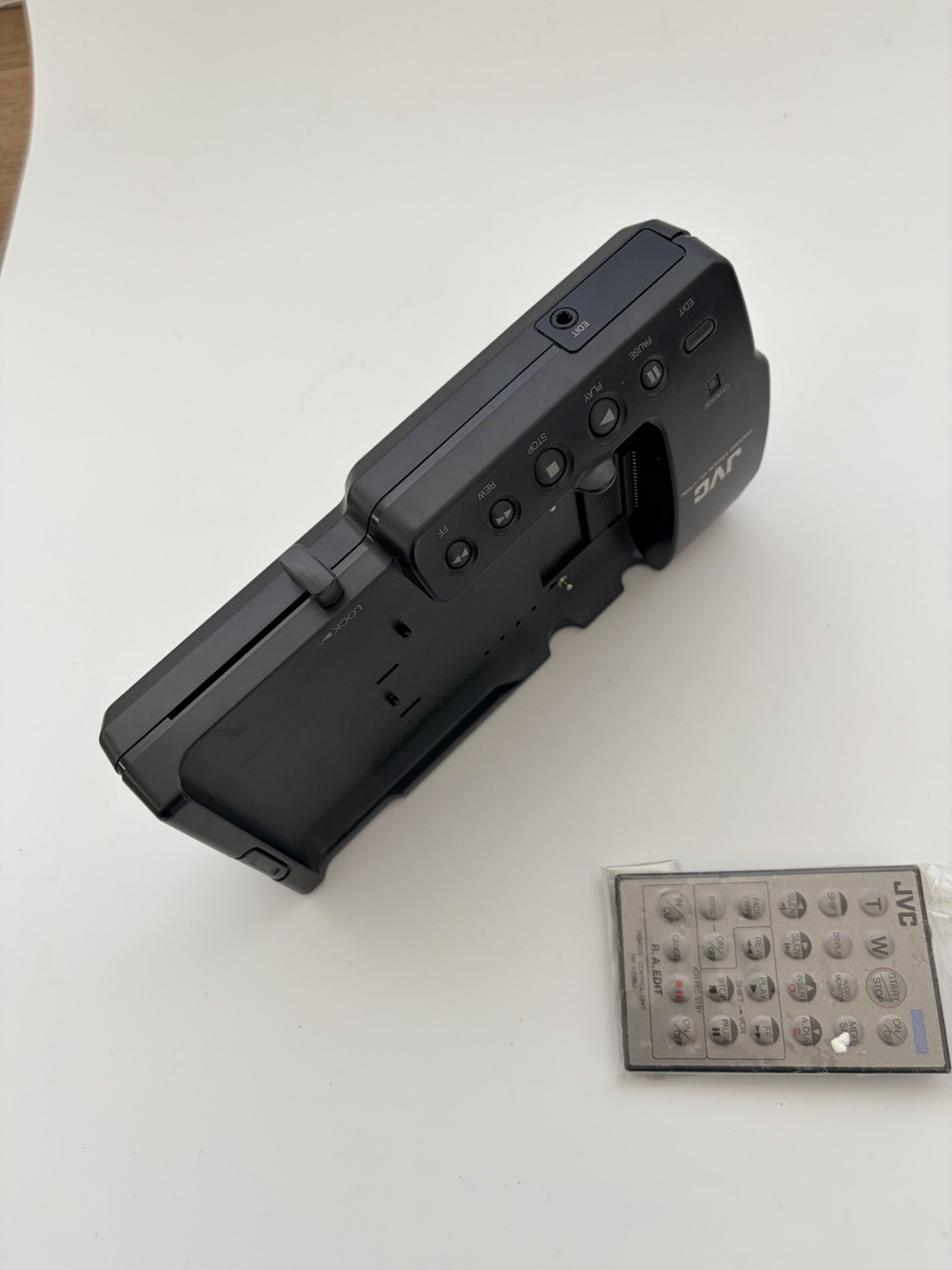 JVC Docking Station Model No. CU-V708U Video Camera Dock W/ Japan Remote No cord