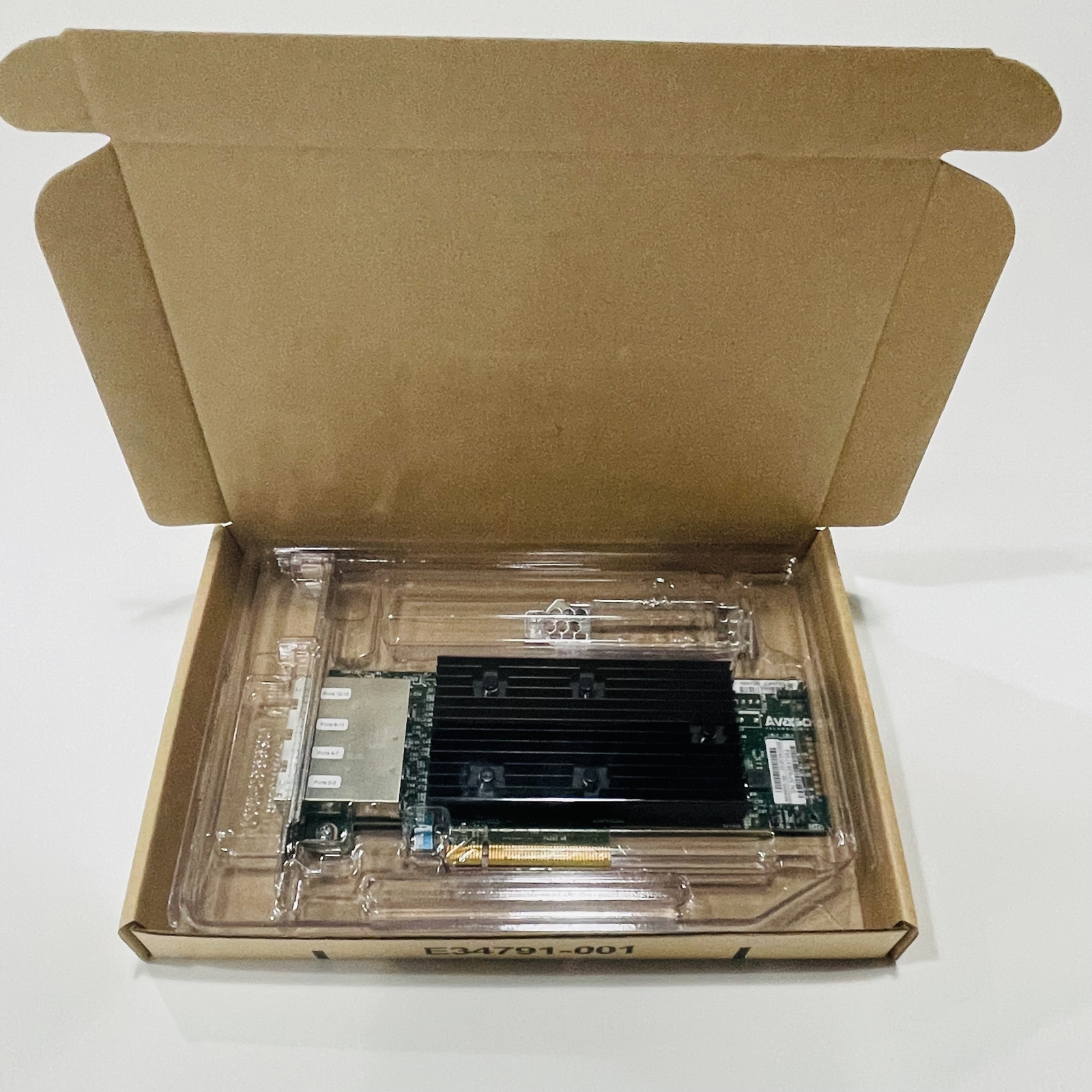 LSI Logic 9305-16e IT Mode 12Gbs 16-Port PCIe SAS Host Bus Adapter