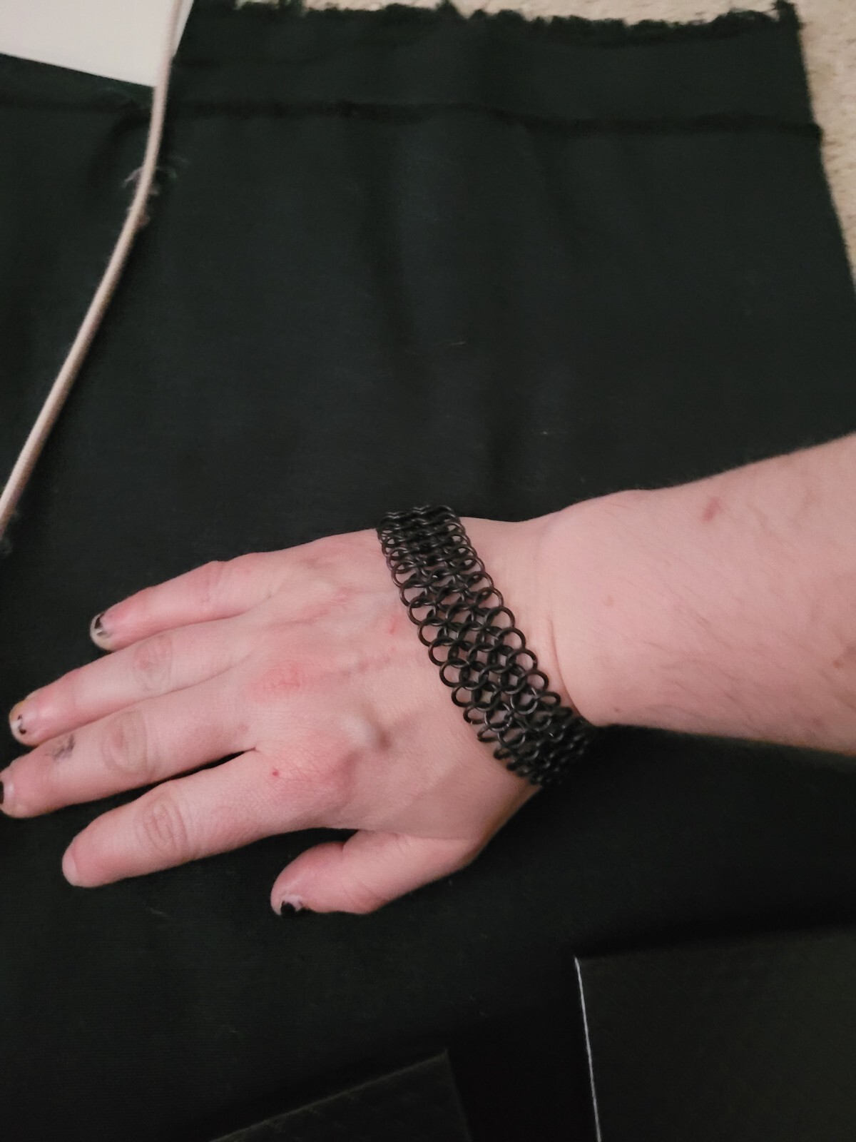 Handmade chainmaille bracelet black