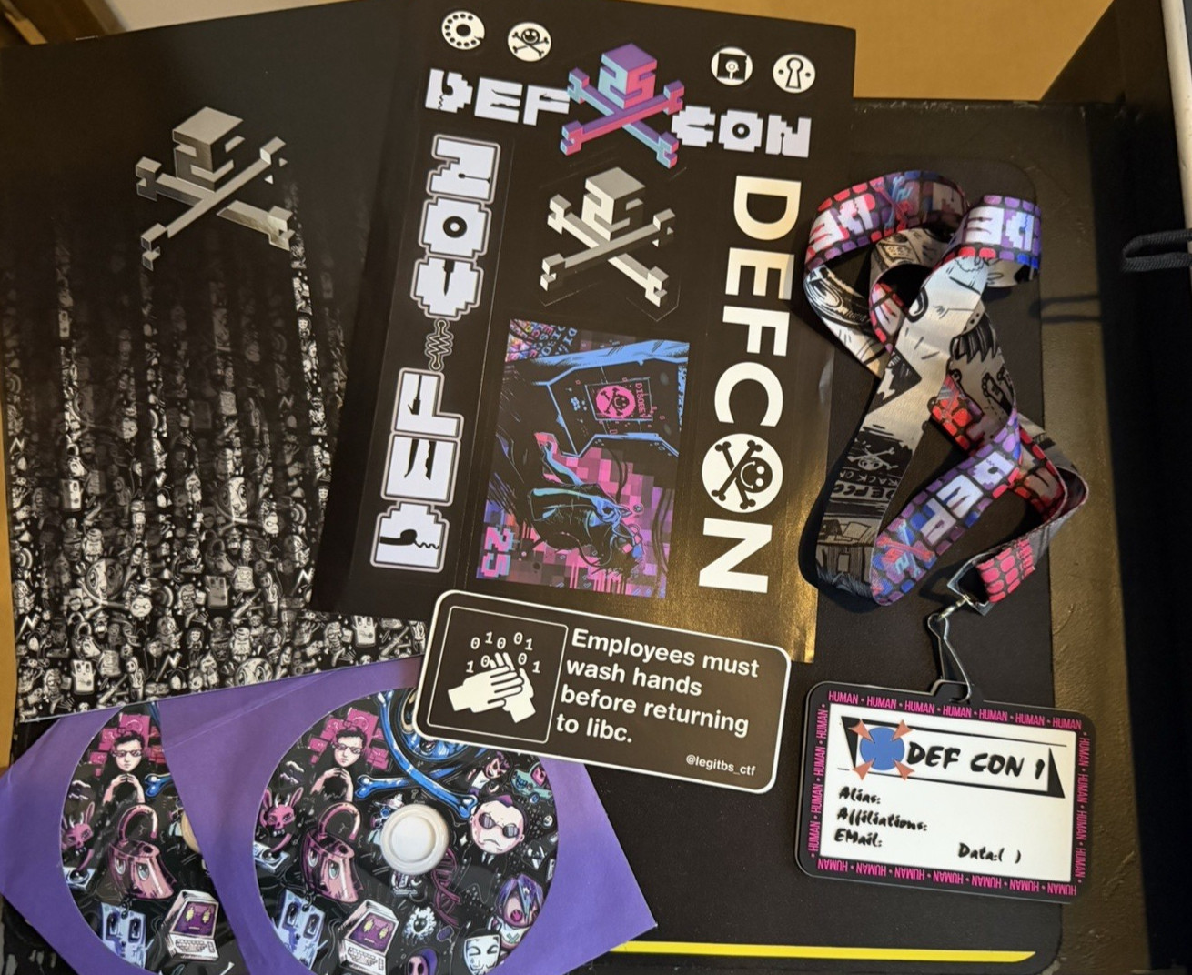 Defcon 25 (2017) Badge, Lanyard and complete conference program
