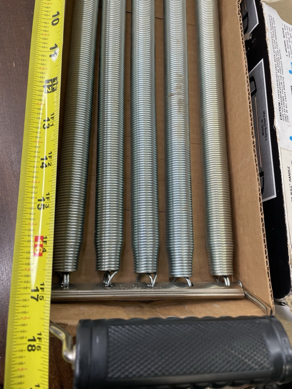 Vintage 1970s DP 5 Spring Chest Pull Expander Exerciser in Original Box