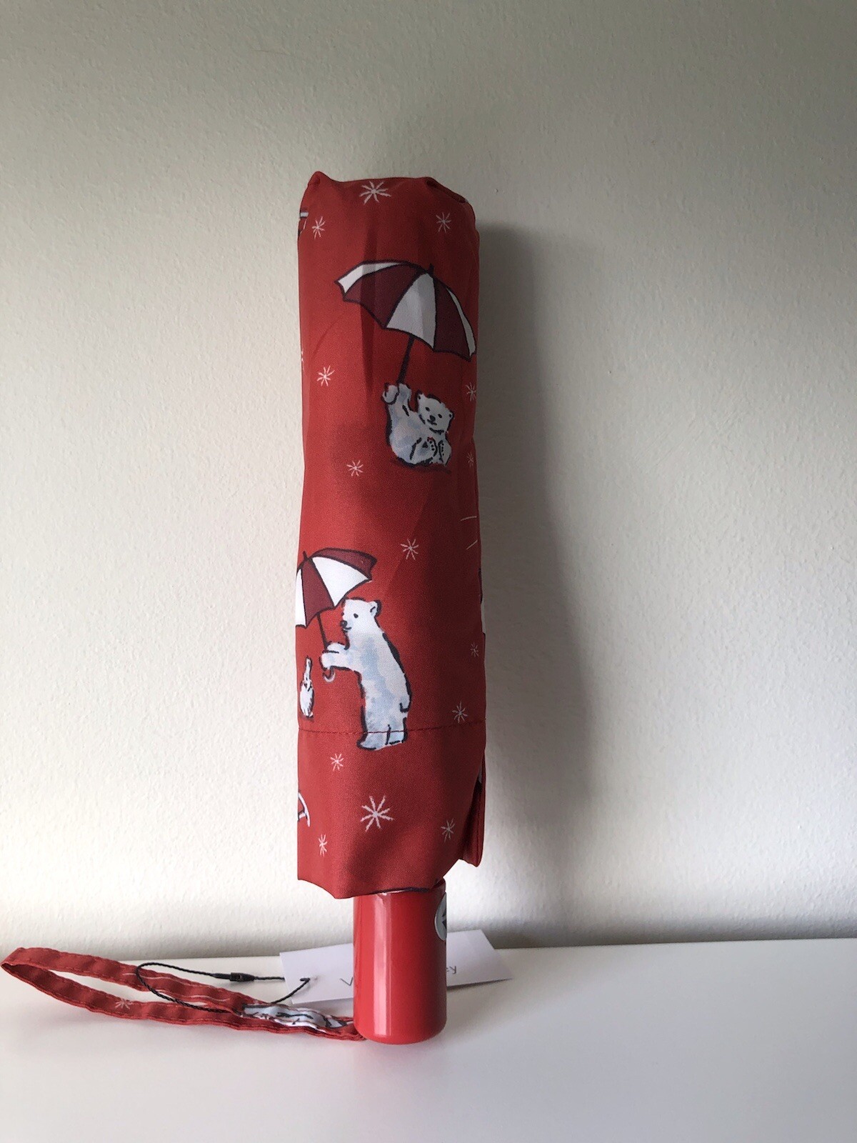 Vera Bradley NWT Umbrella BEARY MERRY RED Polar Bears/Bunnies Automatic Folding