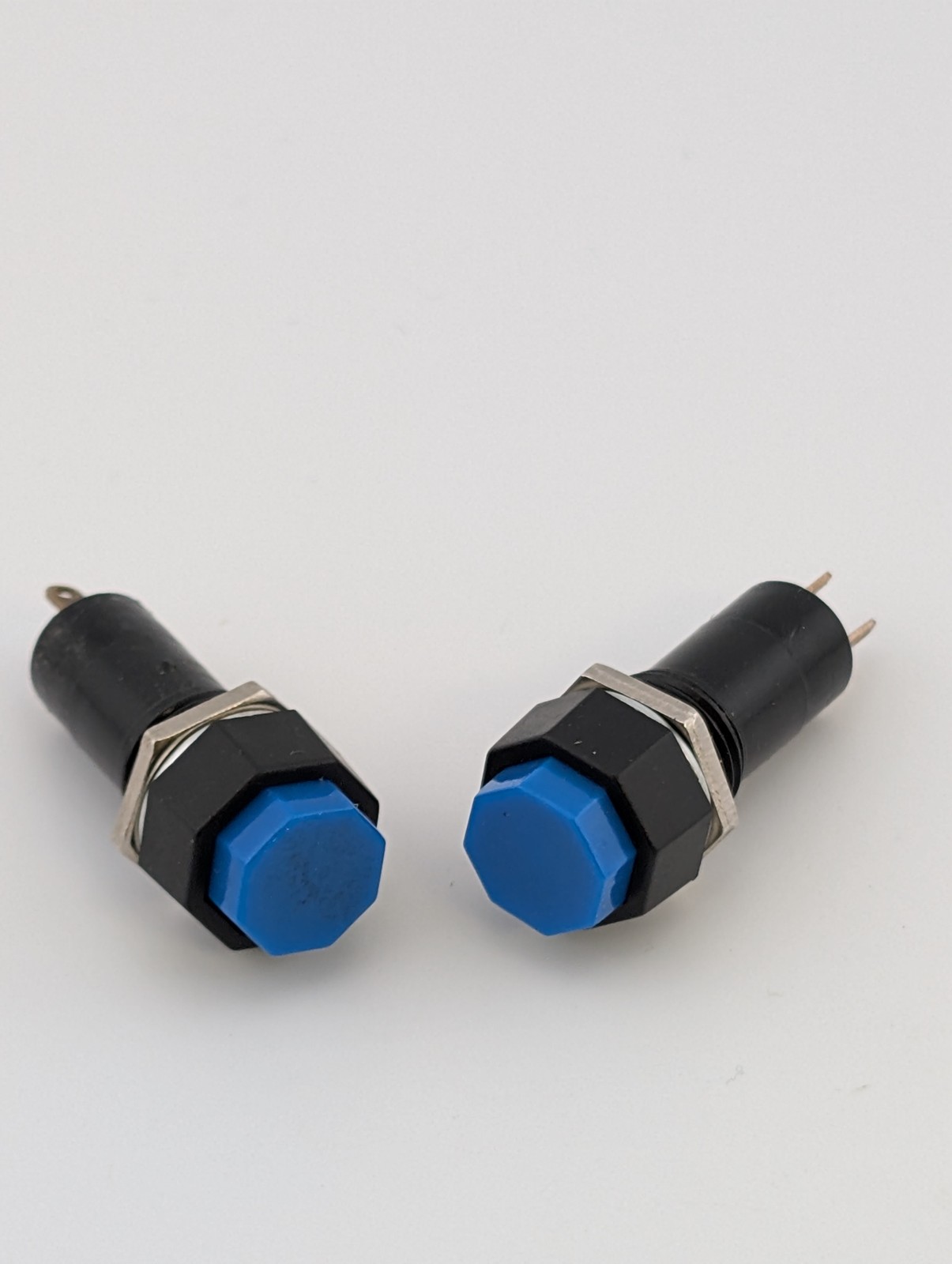 SPST Momentary-On Push-Button Switch 2 Pack