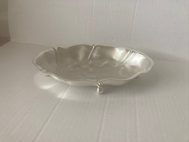 VTG WMF-IKORA  Germany silver Plated bread candy dish  ball feet 9''X6''X1.5''