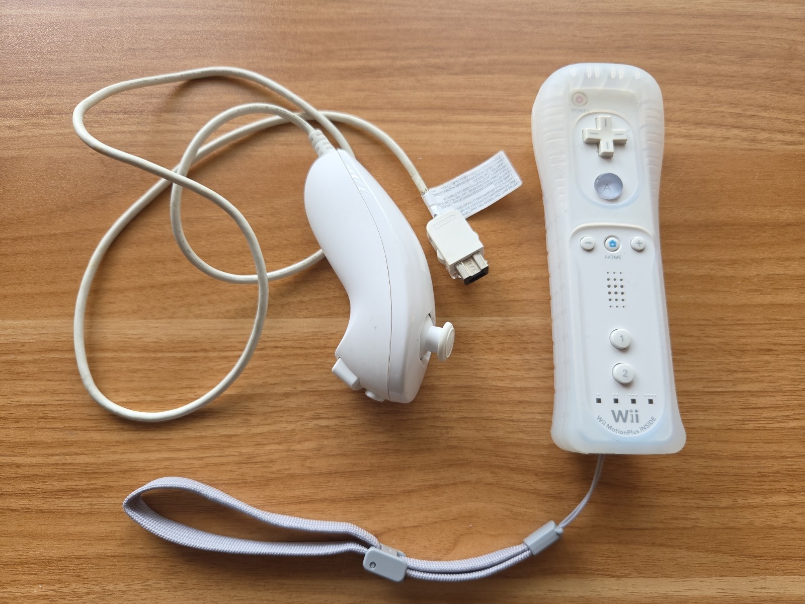 Official Nintendo Wii Remote Motion Plus OEM White
