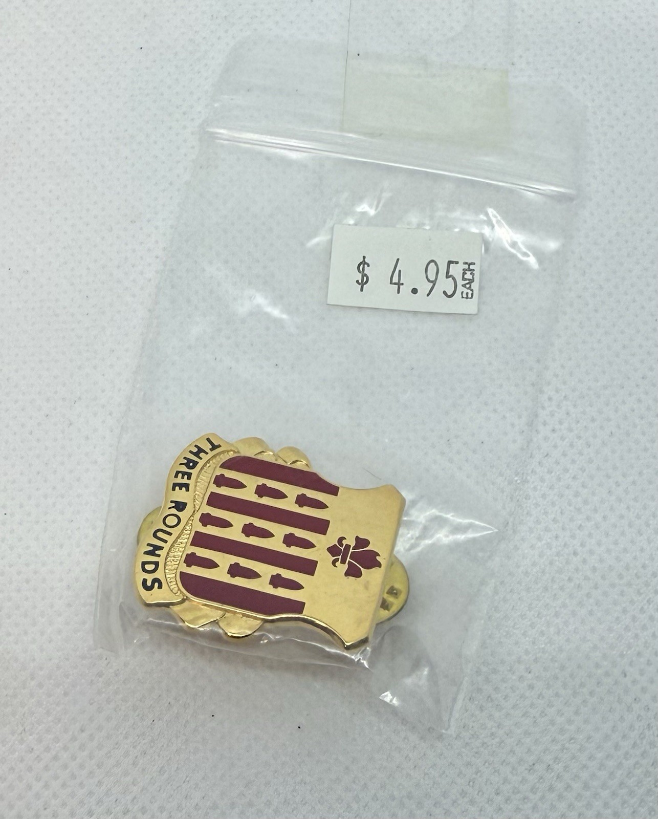 US Army 333rd Field Artillery clutchback