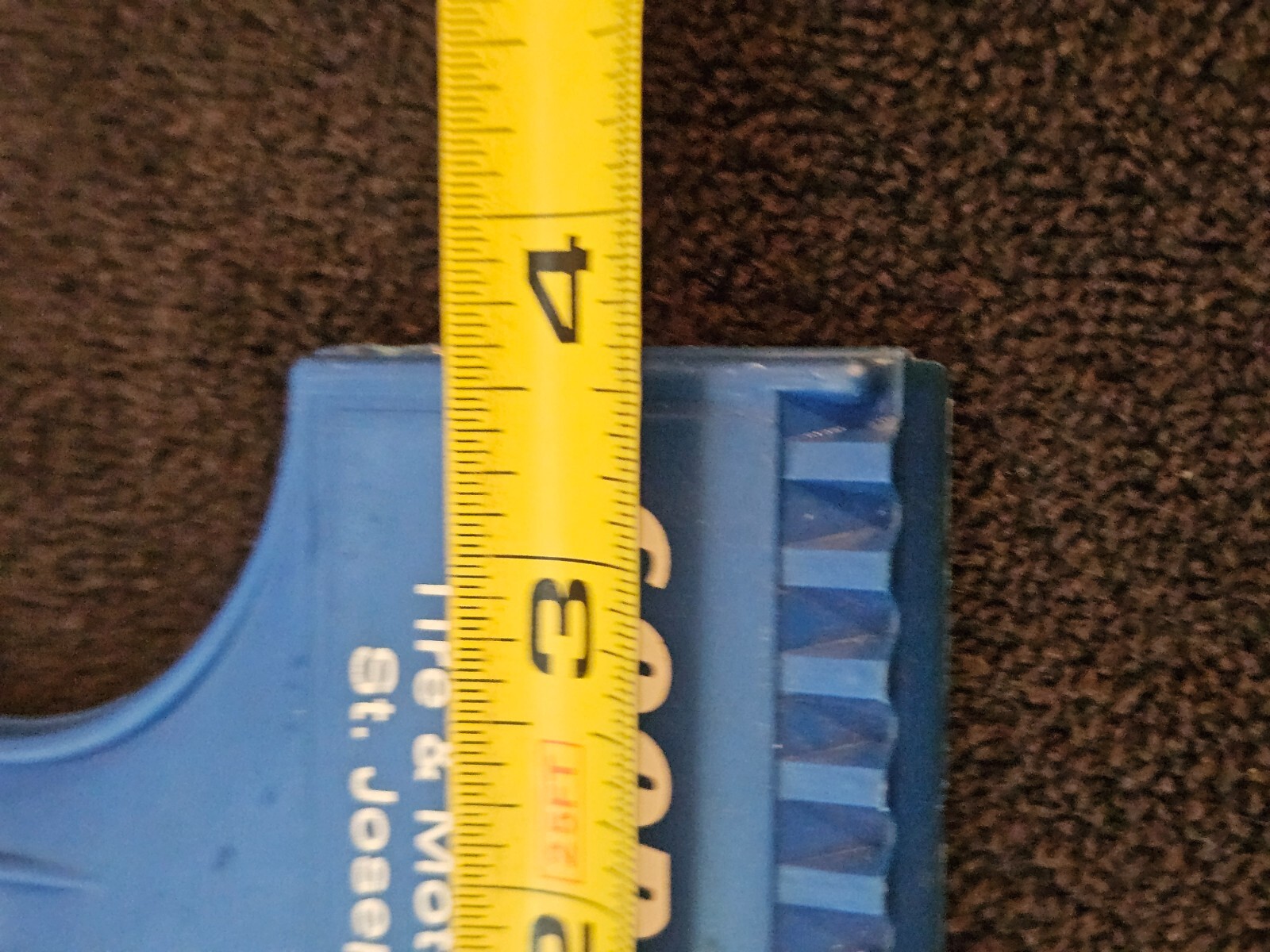 goodyear leo robertson stjoseph mo ice scraper