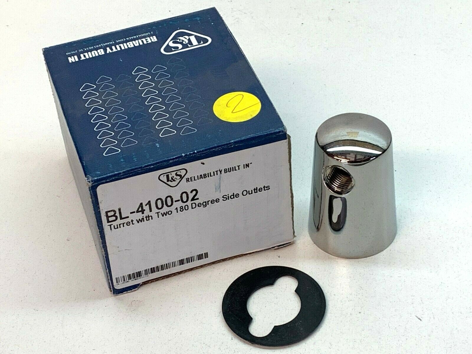 T&S Brass BL-4100-02 Laboratory Turret with Two 180 Degree Side Outlets 3/8" NPT