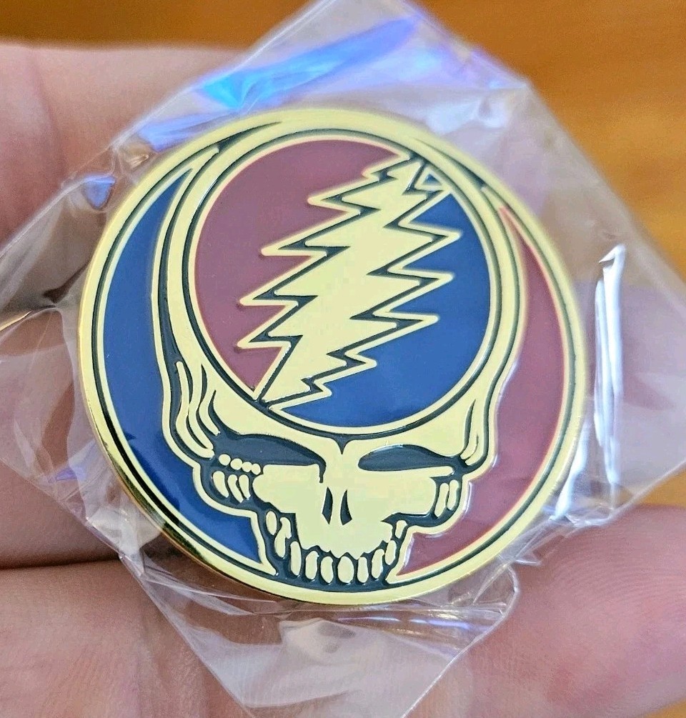 1.5" Grateful Dead Steal Your Face SYF Stealie Gold Tone, Red & Blue Hat Pin
