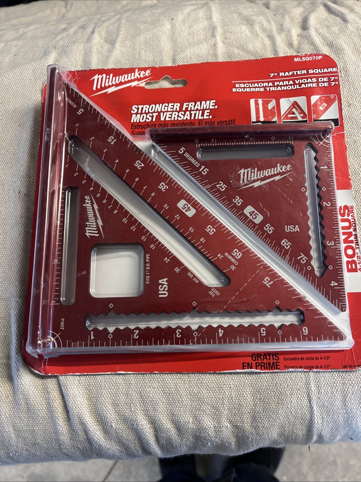 Milwaukee MLSQ070P 7 " Rafter & 4.5" Aluminum Trim Speed Square Set USA Made New
