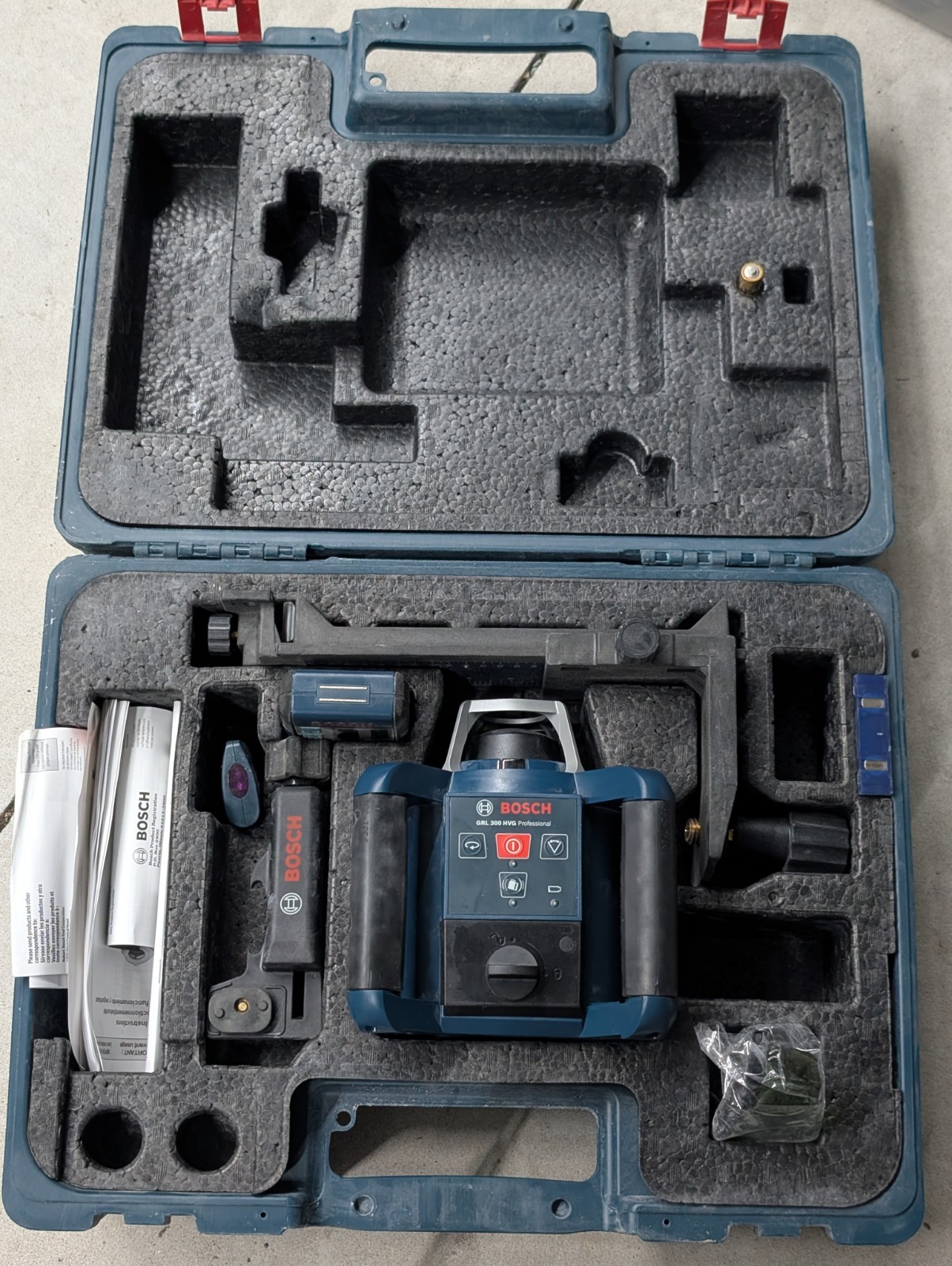 Bosch GRL 300 HVG Green Rotary Laser FOR PARTS w/ Working LR 1G Receiver & Case