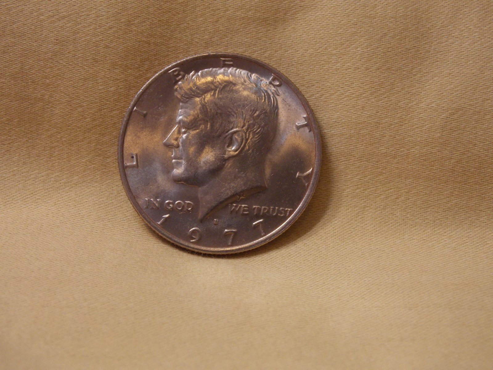 1977 D Kennedy Half Dollar from a Kennedy Half Bank Roll.  Nice Coin! Free S&H