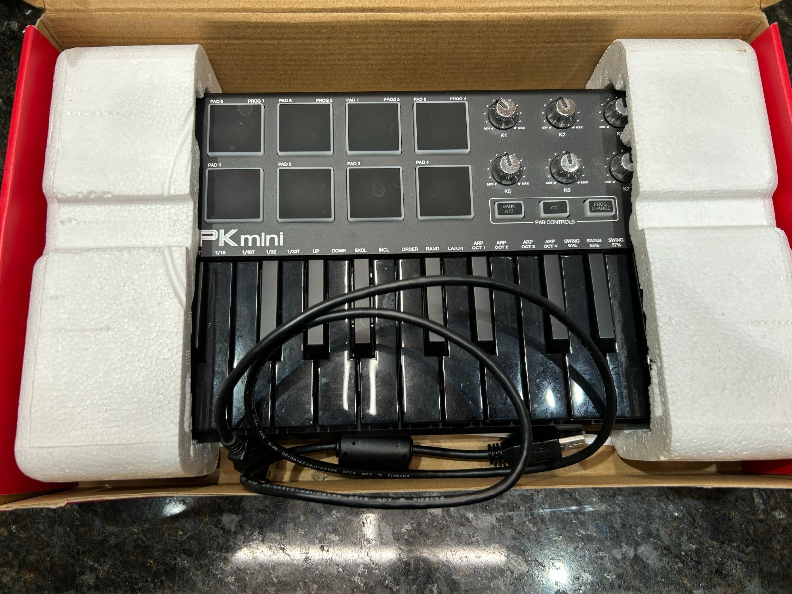 Akai MPK Mini MKII Keyboard Controller Special Edition - Black on Black
