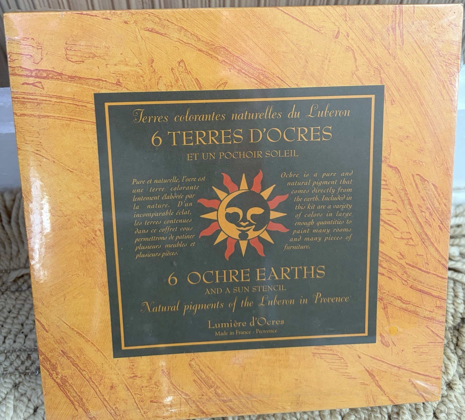Lumière D’Ocres Ochre Earth Pigments France With Sun Stencil