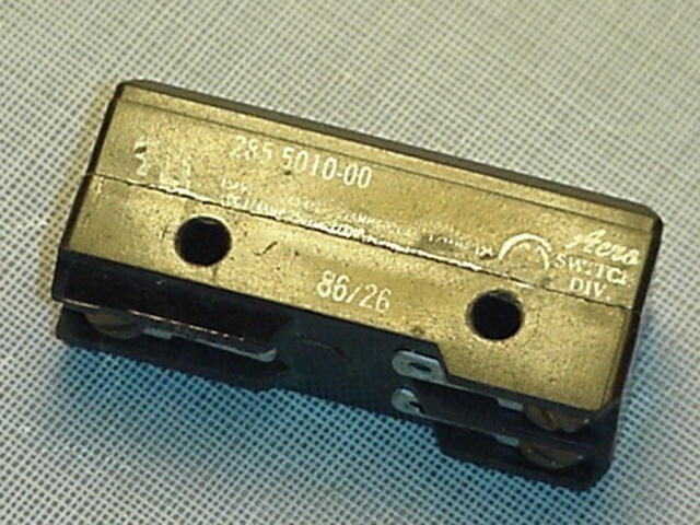 Genuine AERO Switch 285-5010-00 MicroSwitch 15 Amp 120/240/480 Volt NEW