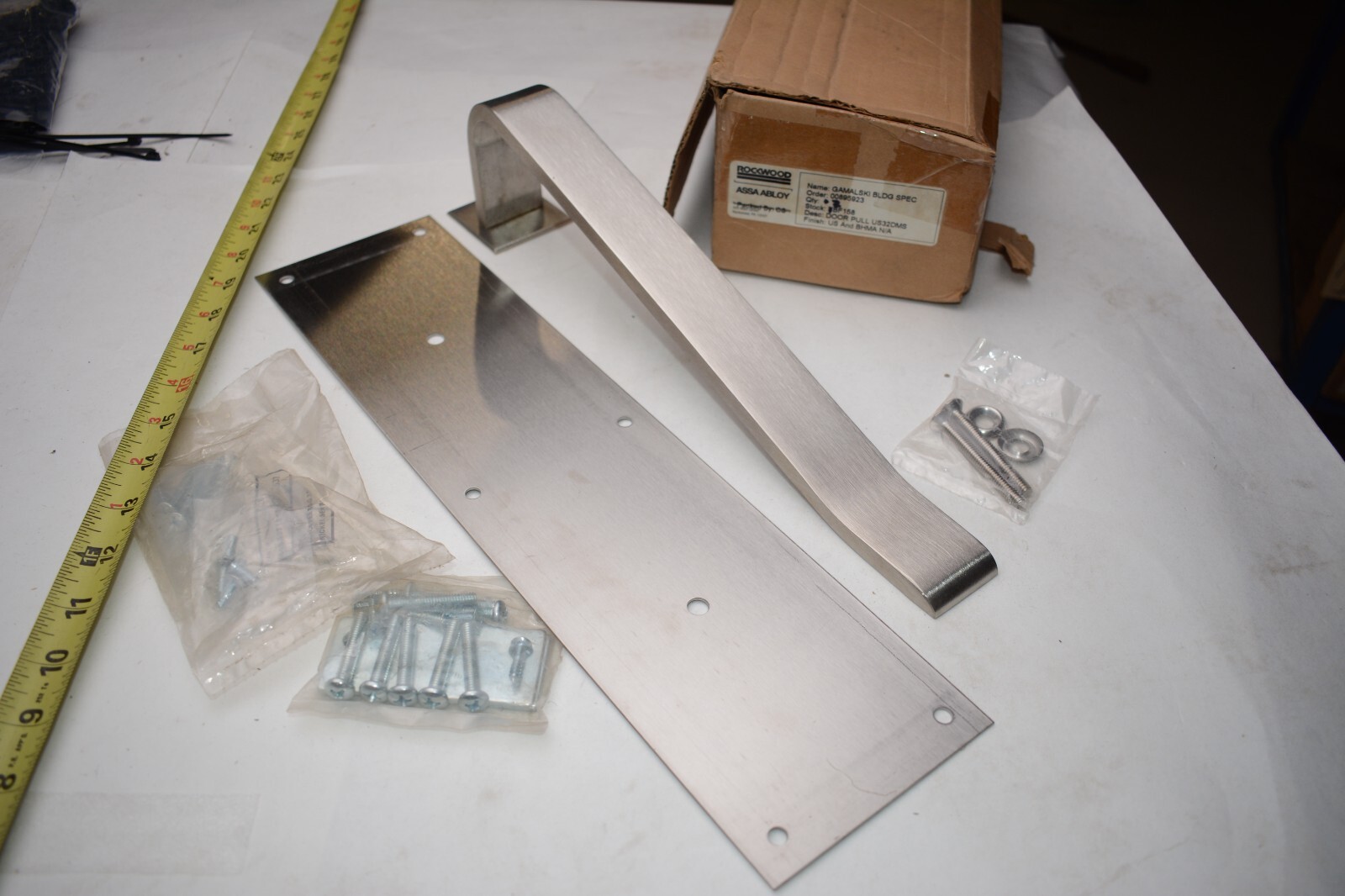ROCKWOOD R111LPB.32D Door Guard,Lever Handle Trim Protector with plate