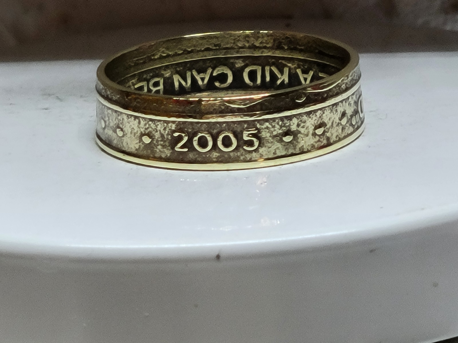 CHUCK e CHEESE - 2005 - Size 11 Token Coin Ring